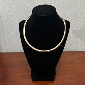 Elegant Gold Necklace